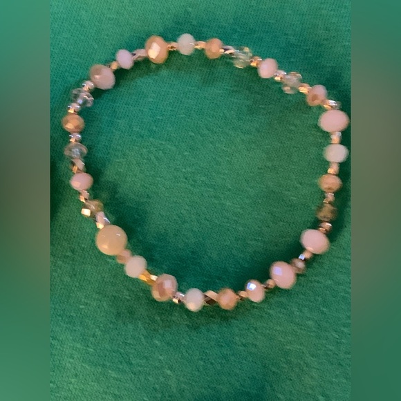 Assorted Beaded Bracelets - Picture 14 of 15